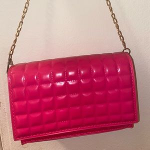 Hot pink shoulder bag